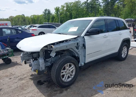 2022 Jeep Grand Cherokee Laredo 4X4 из США, поврежденный, VIN 1C4RJHAG7N8633554